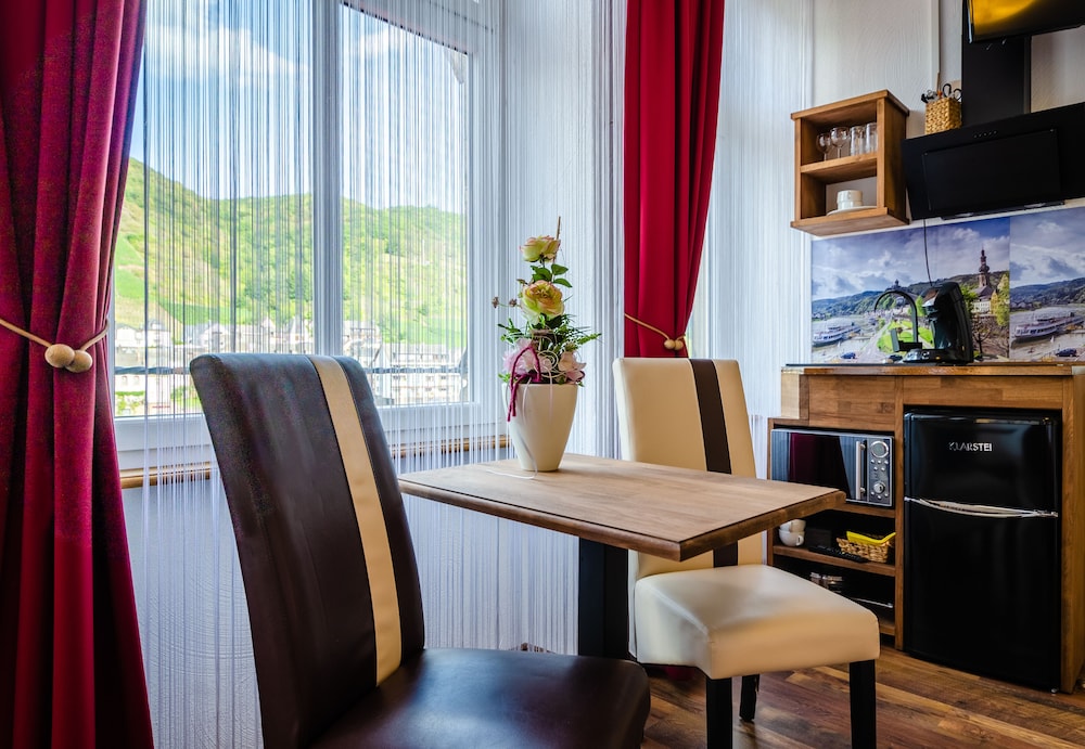 In-room dining