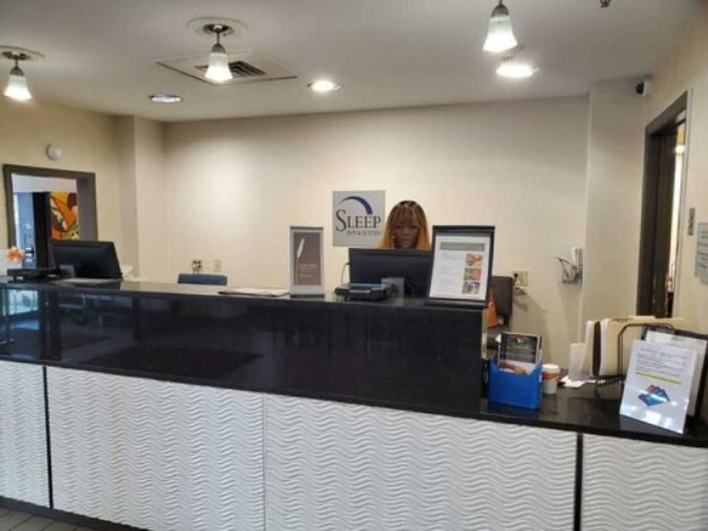 Sleep Inn & Suites BWI Airport - photo 4