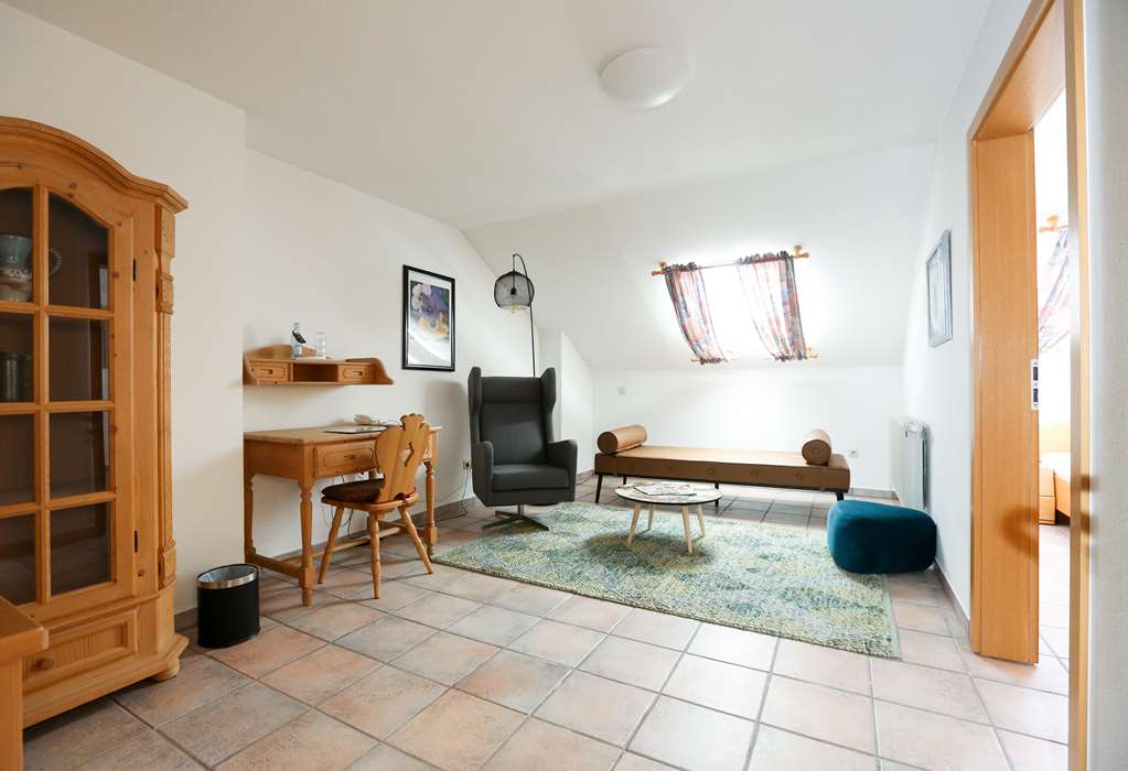 Arthotel ANA Goggl Suite Wohnbereich