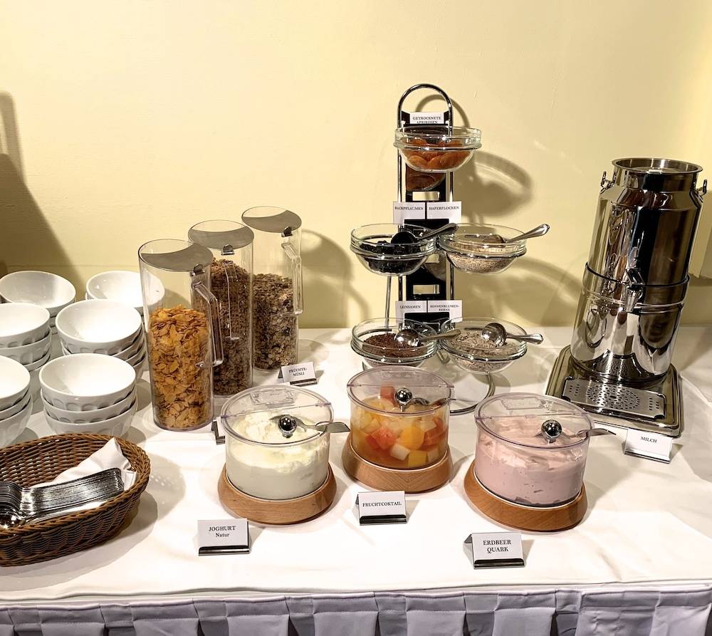 Breakfast buffet