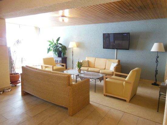 Hotel Interior/Public Areas