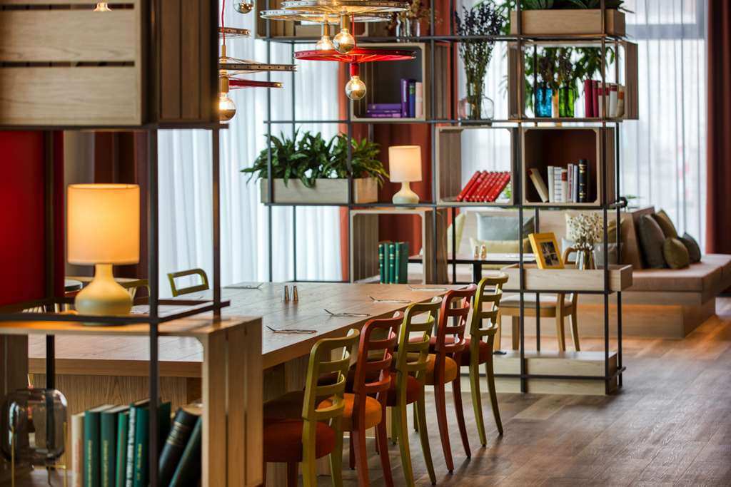IntercityHotel Berlin Airport BER, Germany - restaurant