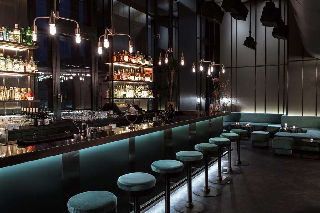 AMANO Grand Central APARTMENT Bar Jens B senberg