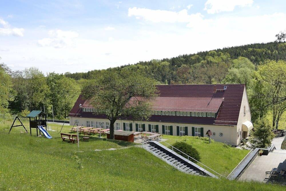 Primary image