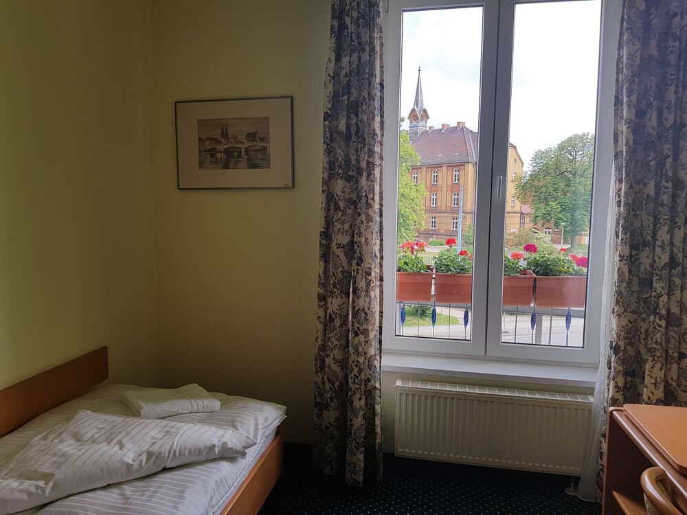 Guestroom View