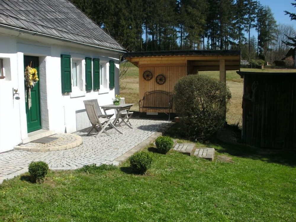 Primary image