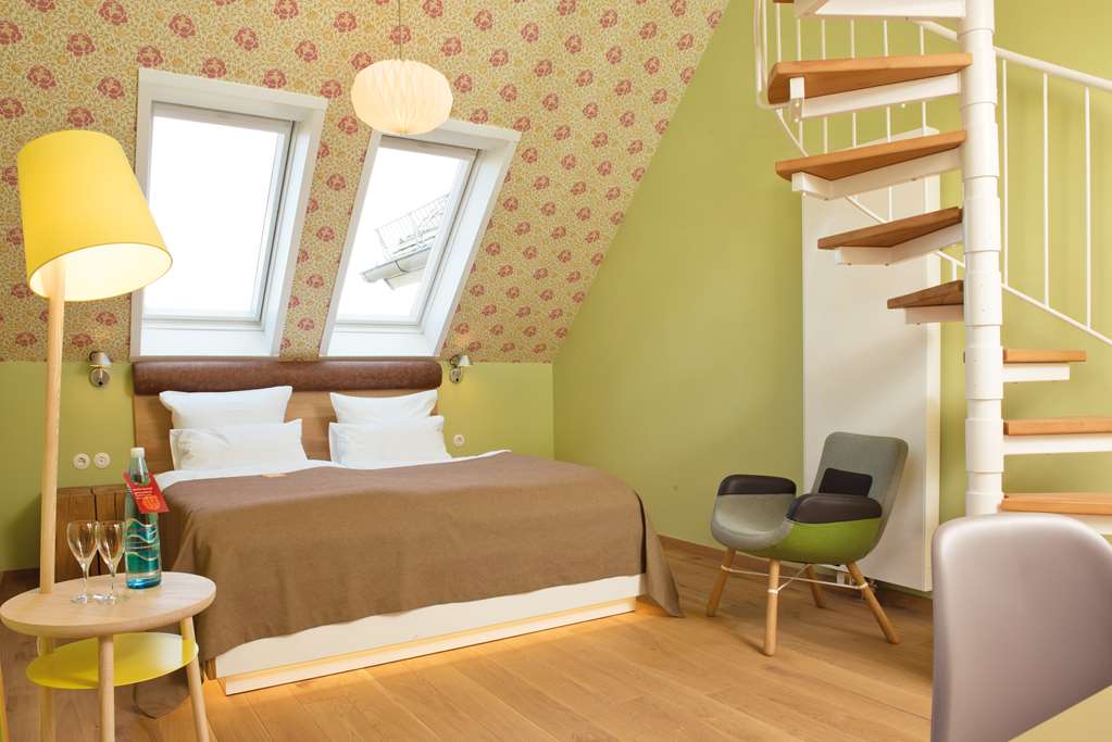 Room Xlarge green
