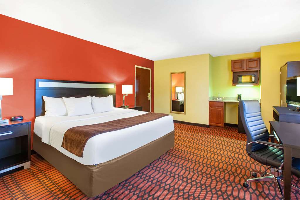 Baymont by Wyndham Harrisburg - featured photo