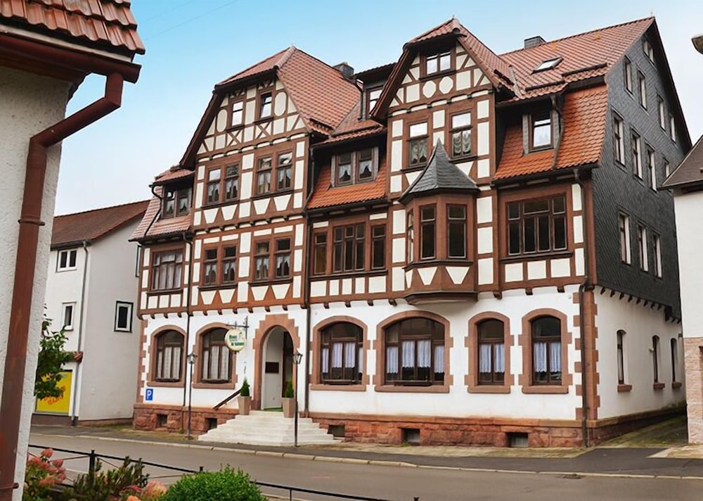 Primary image