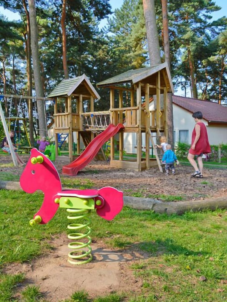 Children's play area - outdoor