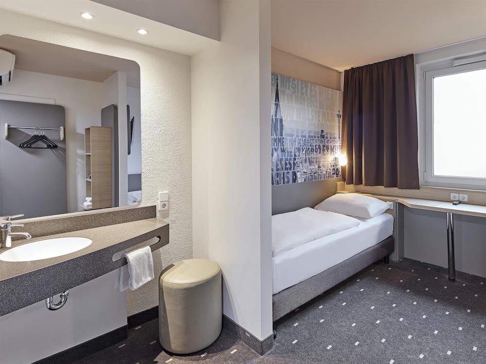 B&B Hotel Köln West