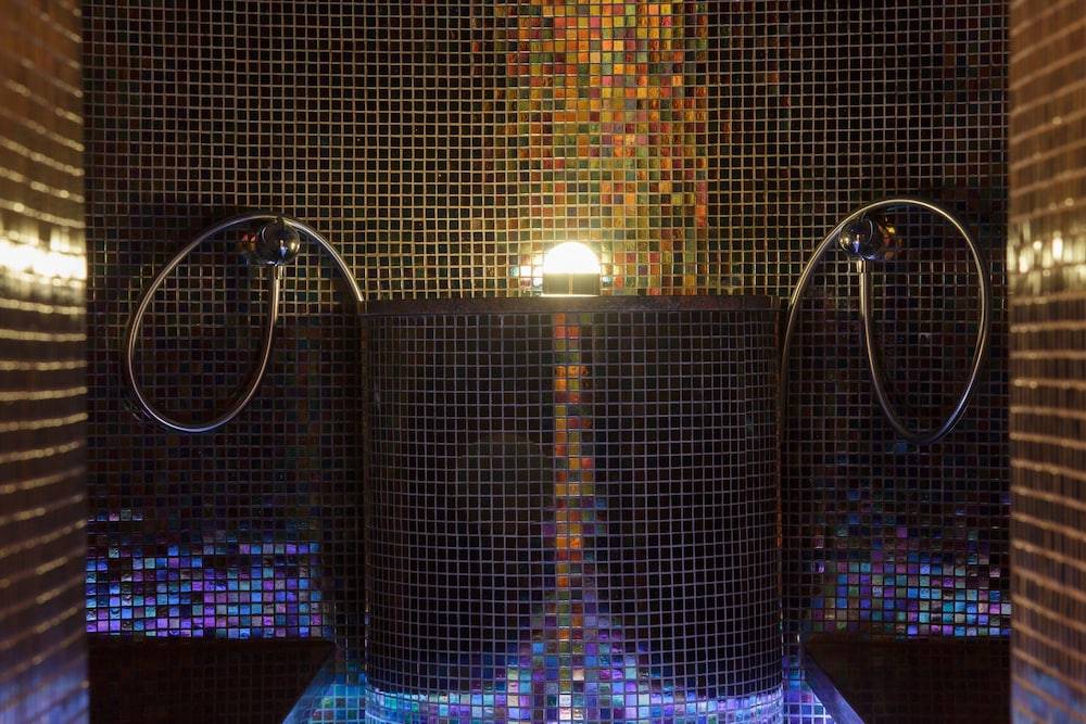 Steam room