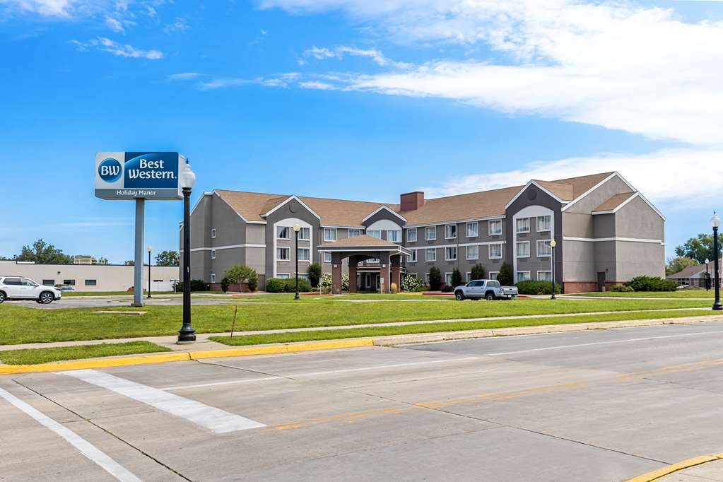 Best Western Holiday Manor - featured photo