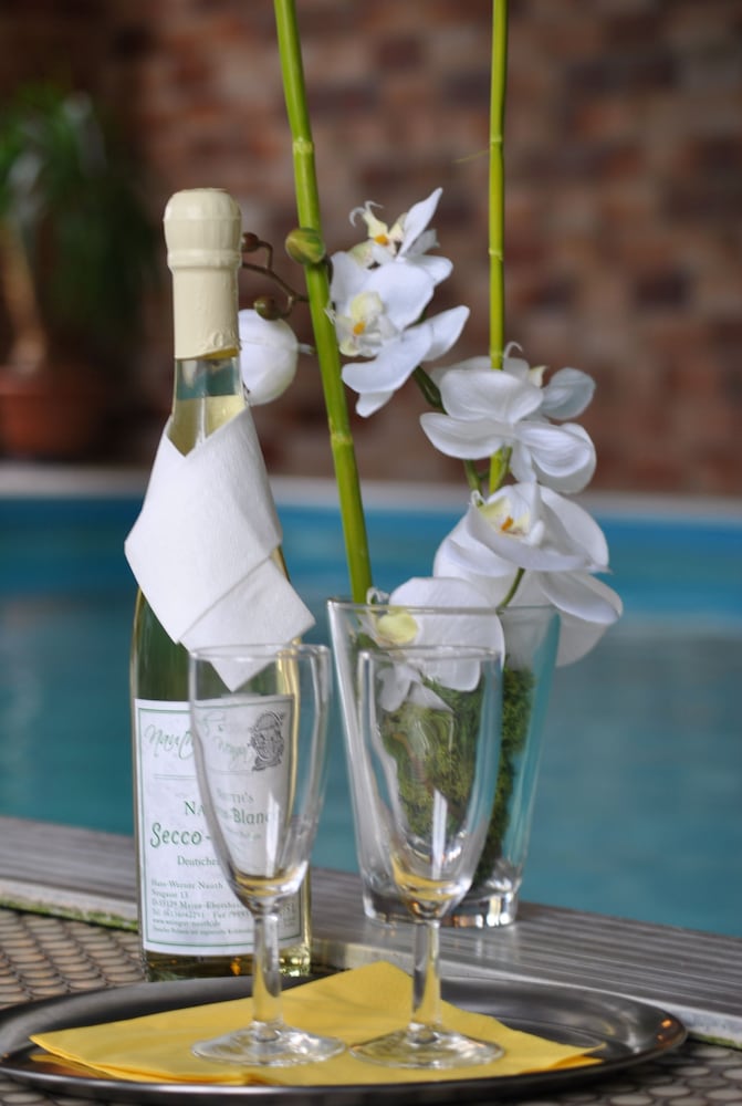 Poolside bar