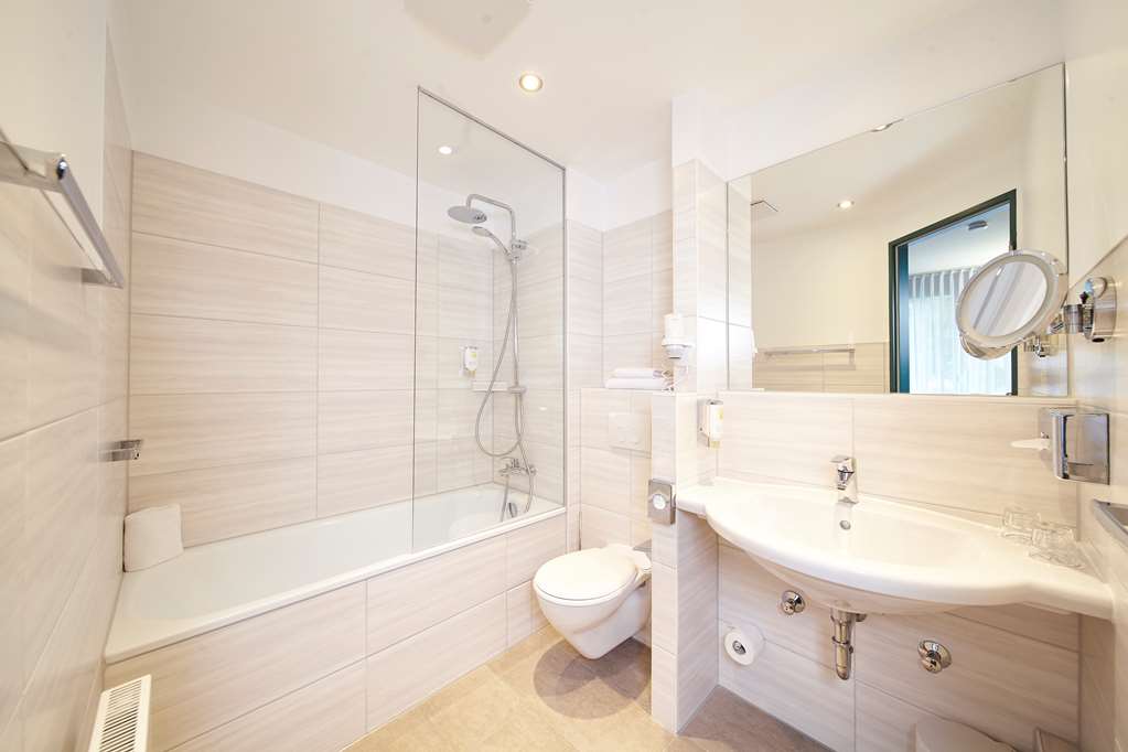 New refurbished bathroom