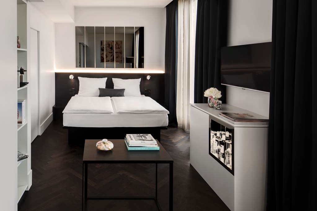 AMANO Grand Central Superior Room Jens B senberg