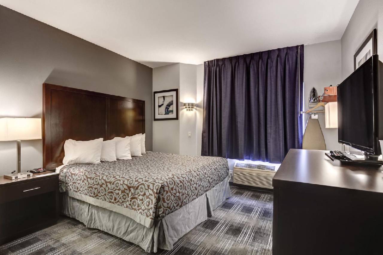 SureStay Plus Hotel by Best Western Portland East - photo 3