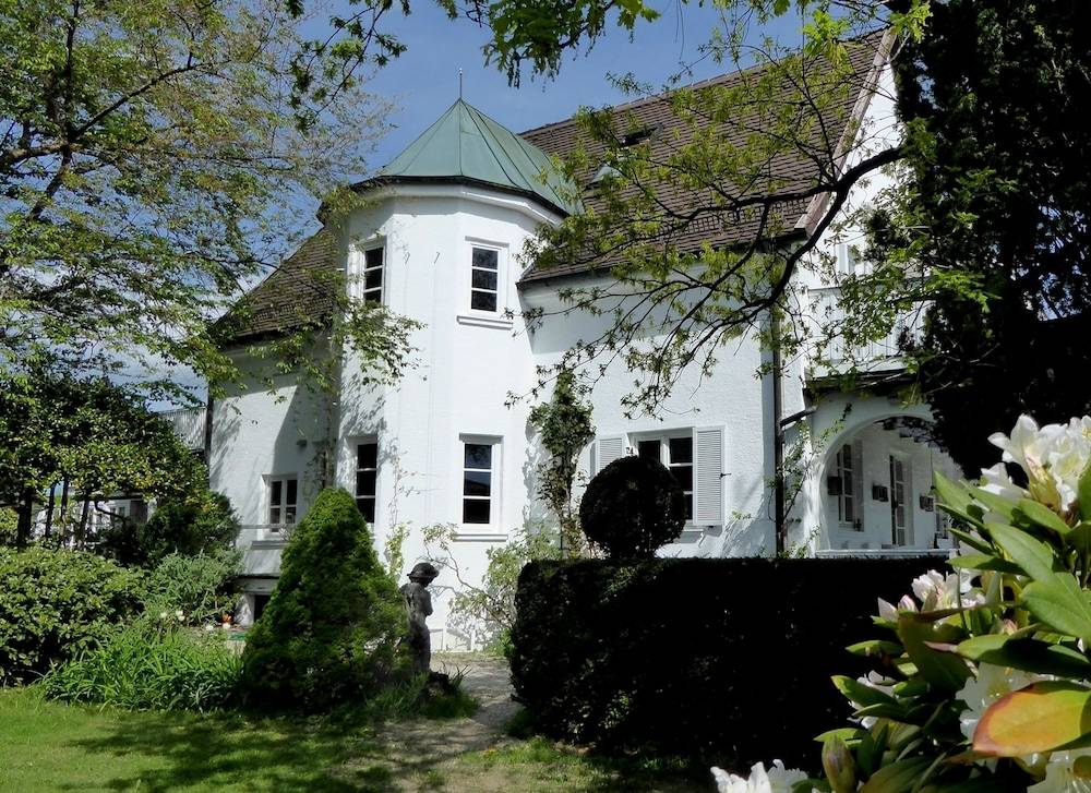 Am Eichholz Galerie & Art Hotel