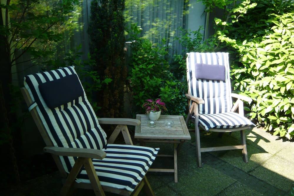 Sundeck