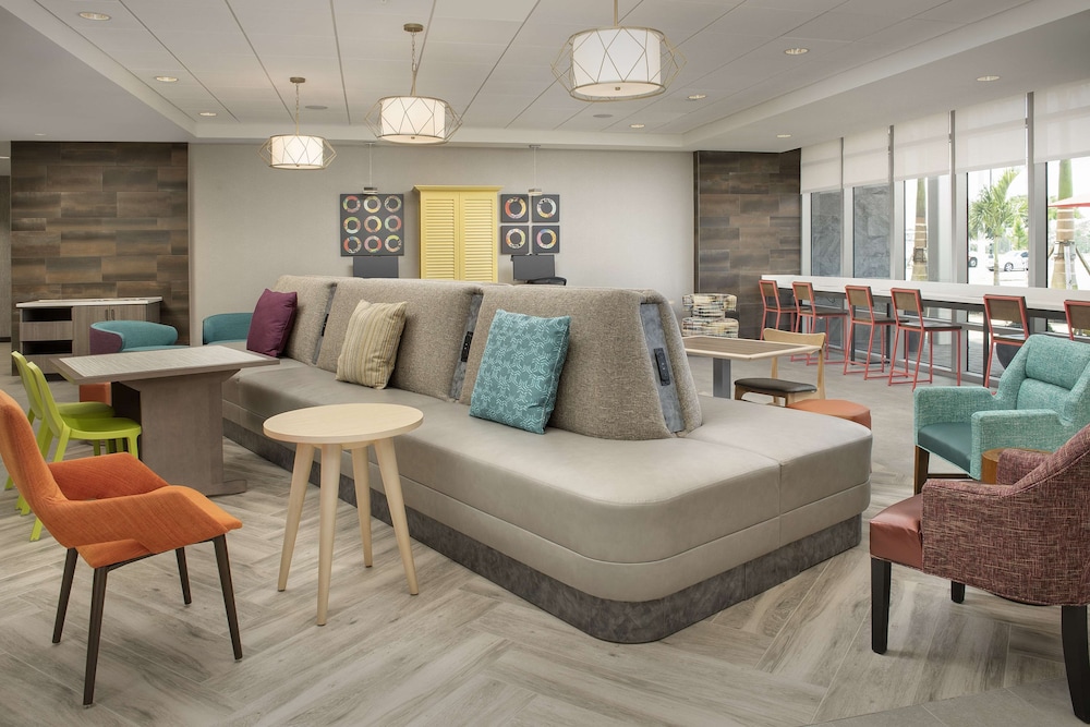 Home2 Suites by Hilton Fort Myers Airport - photo 3