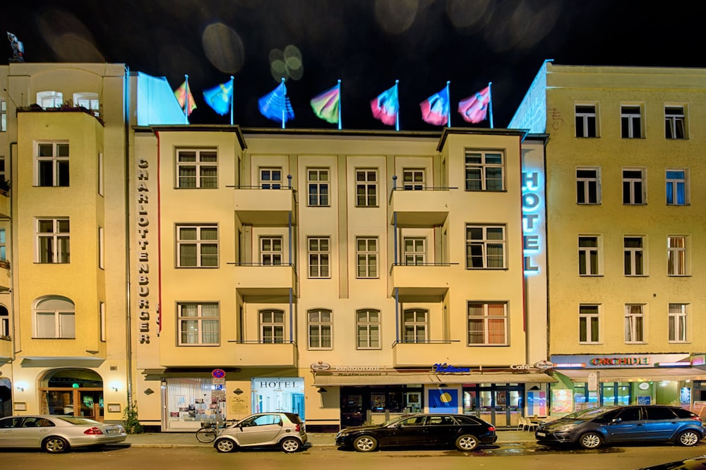 Front of property - evening/night
