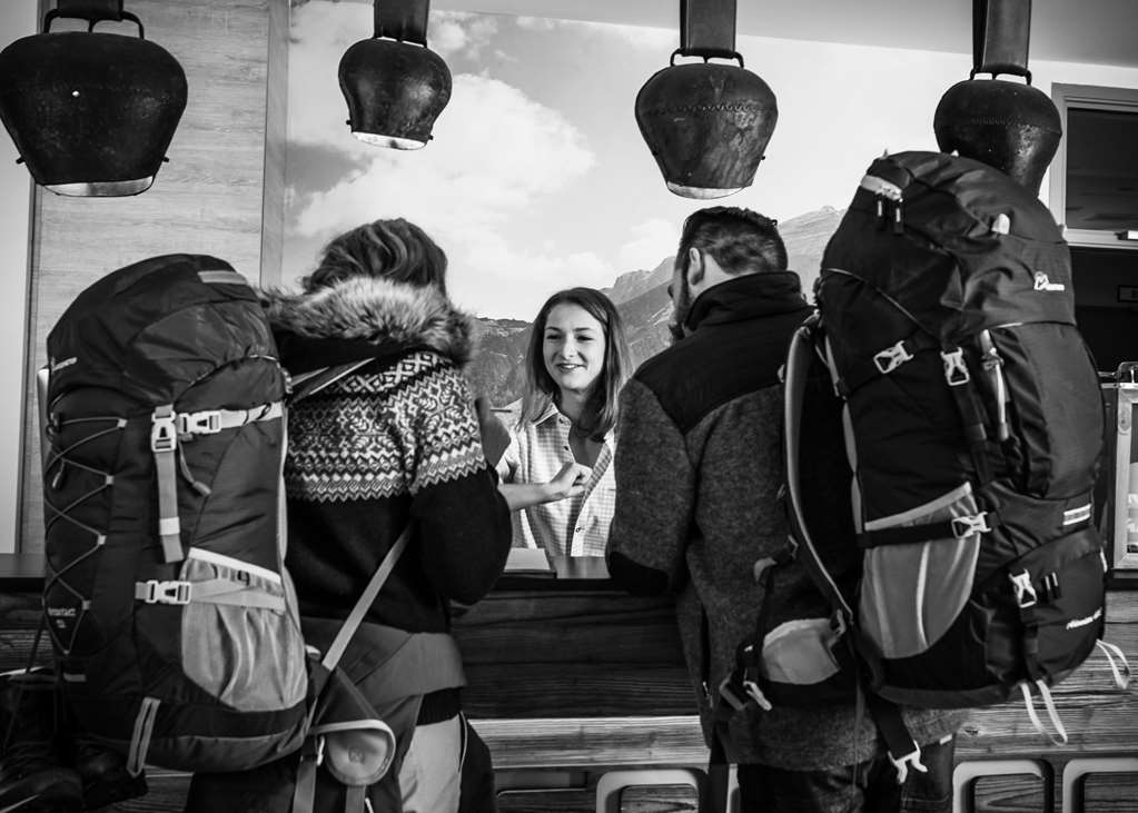 Reallife Photography / Cocoon Hauptbahnhof