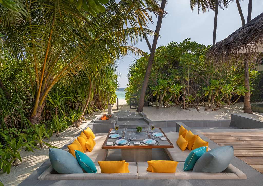 Anantara Kihavah Guest Room Two Bedroom Beach Pool Residence Sunken Dining Area
