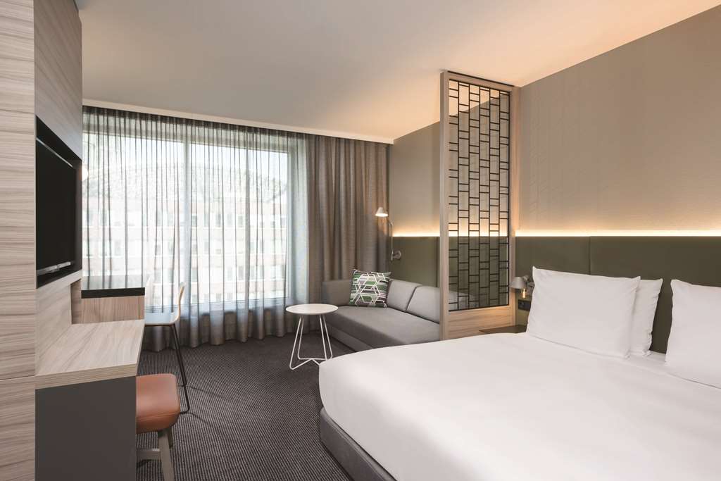 adina apartment hotel hamburg speicherstadt studio bedroom
