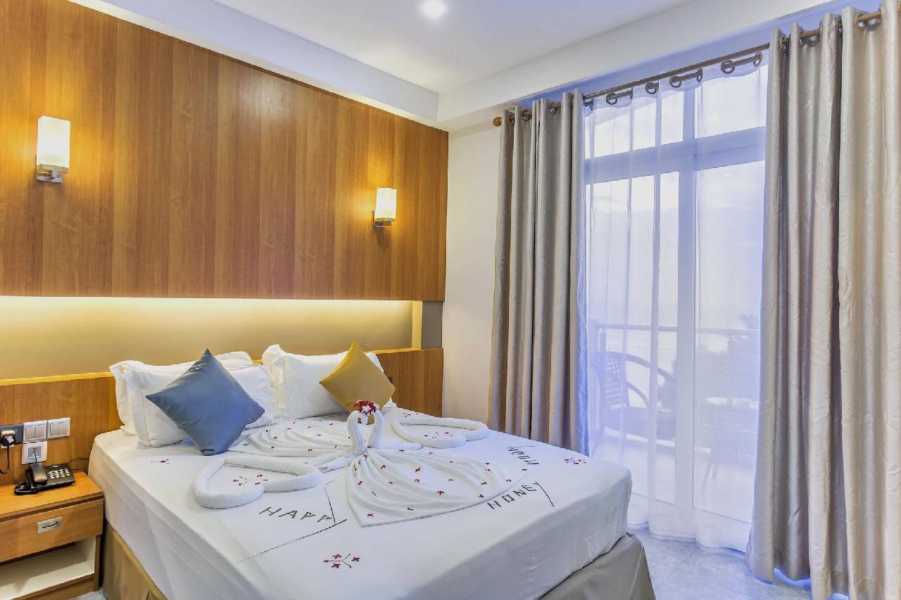 Guest room