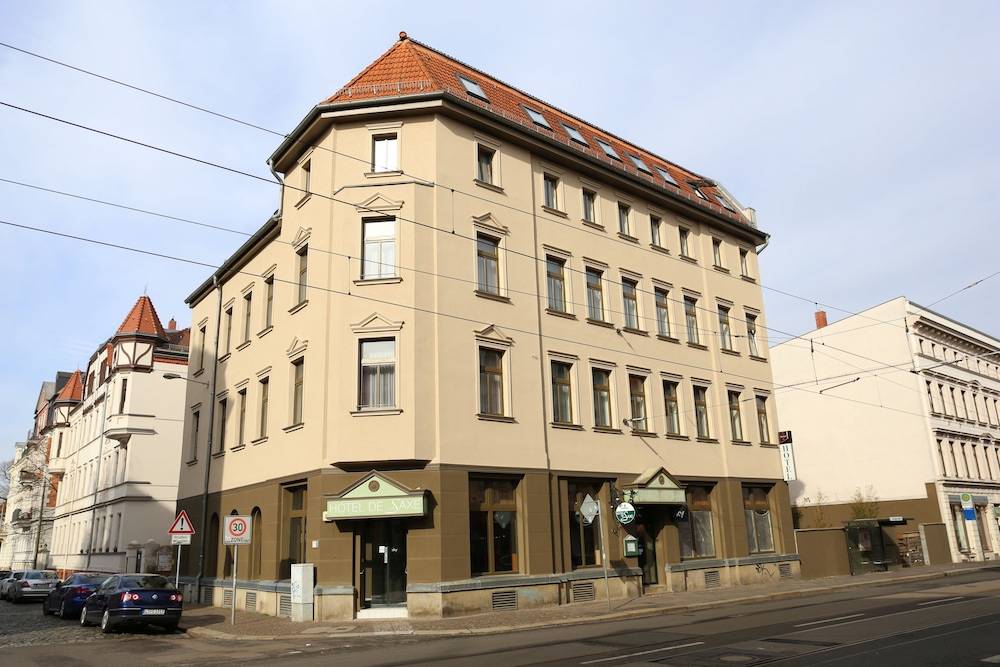 Primary image