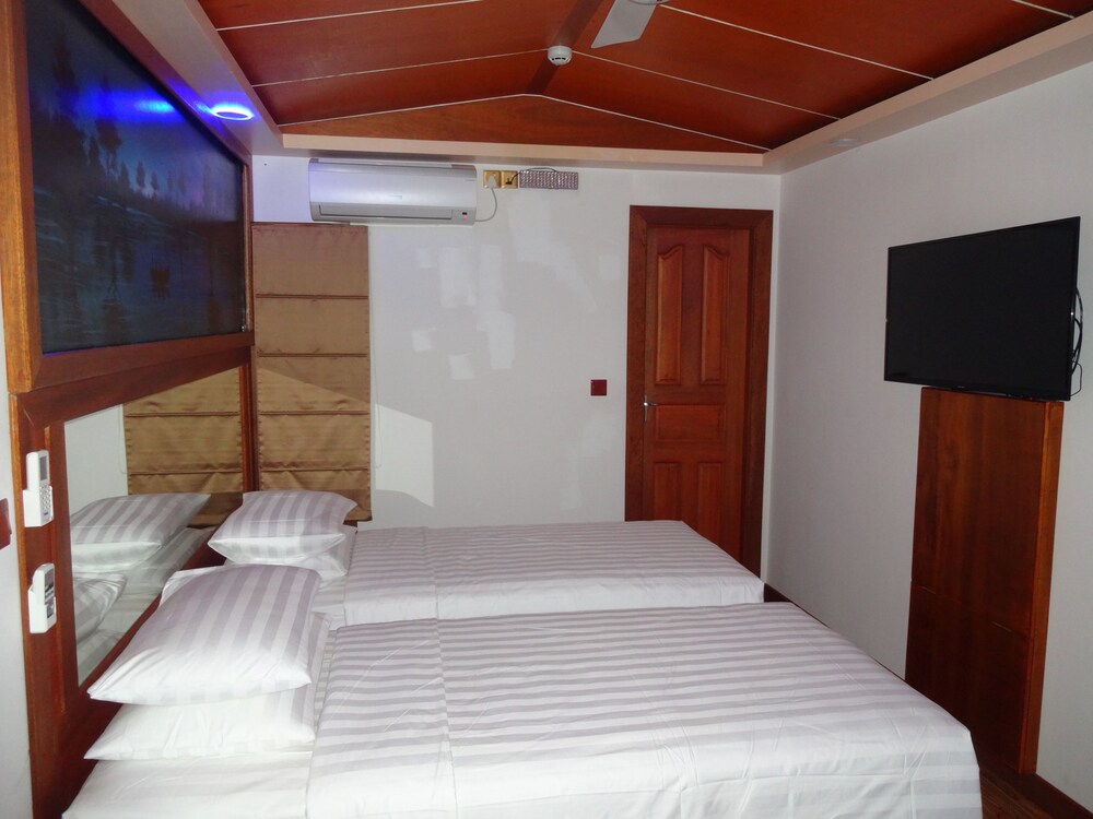 Guestroom View