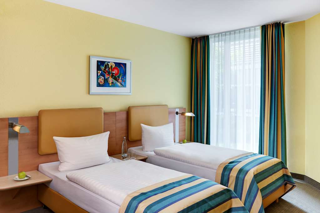 IntercityHotel Duesseldorf, Germany - Standard room