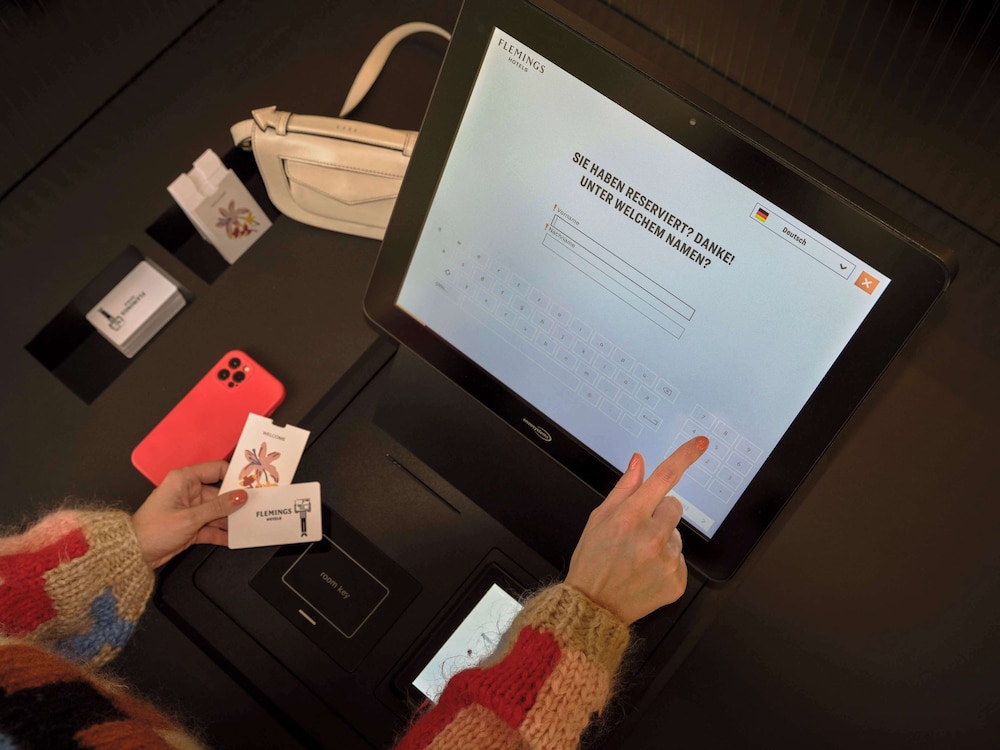 Check-in/check-out kiosk