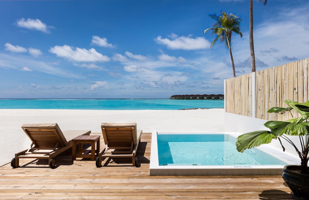 Private pool