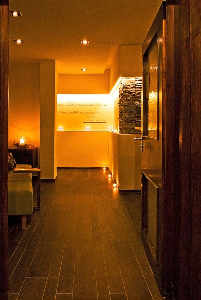 Spa reception