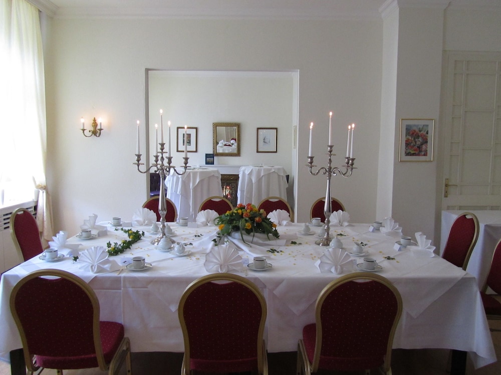 Family dining