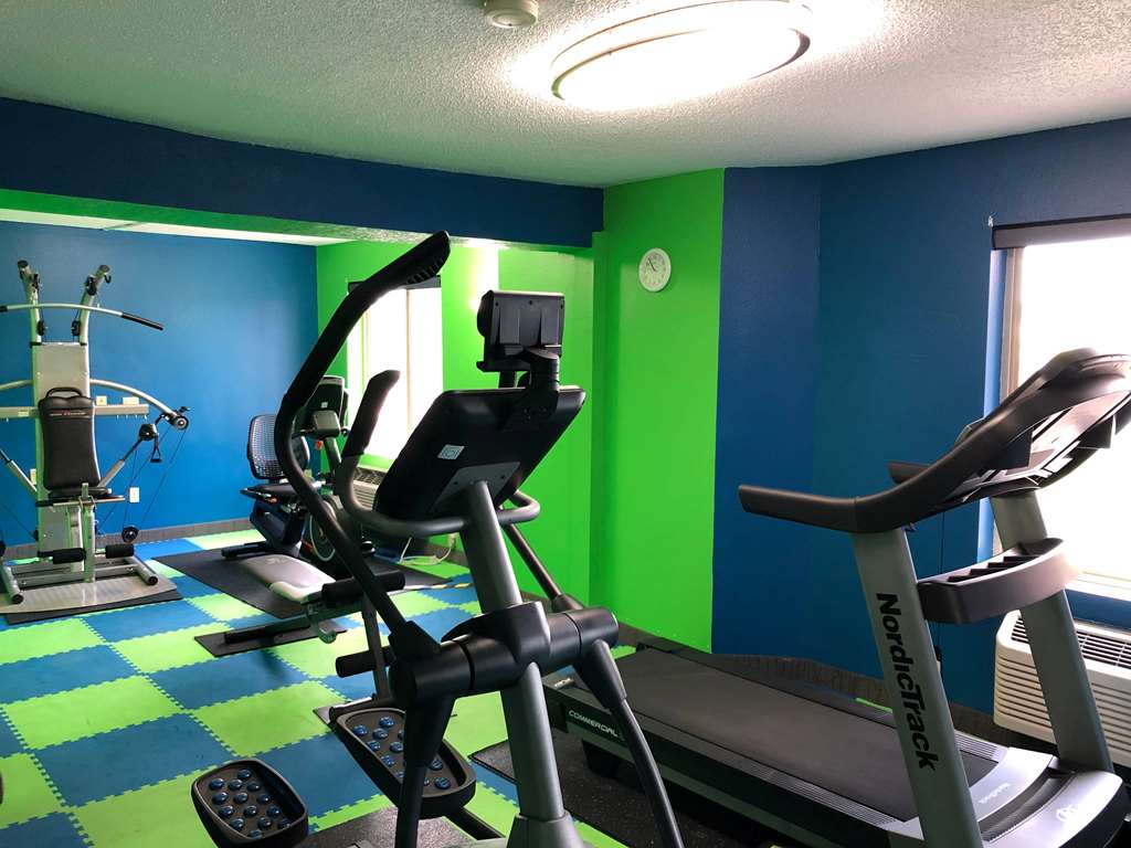 La Quinta Inn & Suites by Wyndham Minneapolis Northwest - photo 5