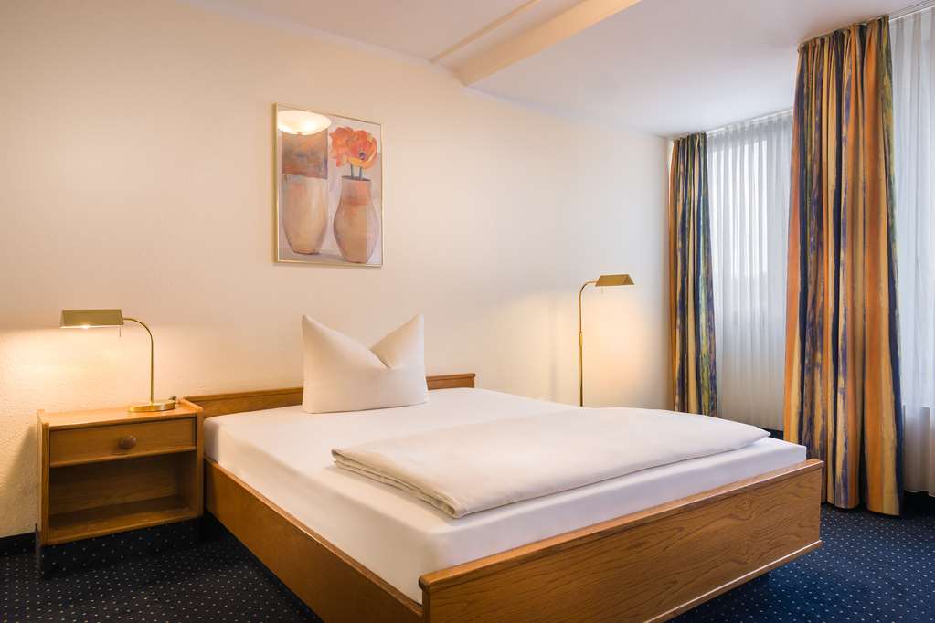Standard French bed room TOP acora Hotel Bochum
