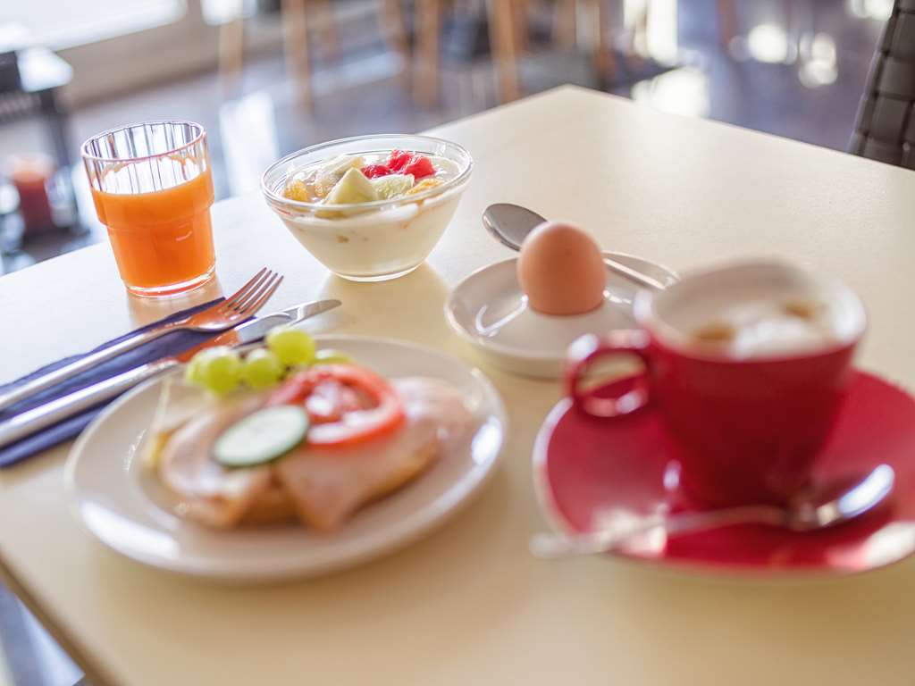 Hotel Berlin Mitte by Campanile Breakfast AreaCopyright: Marco Knopp