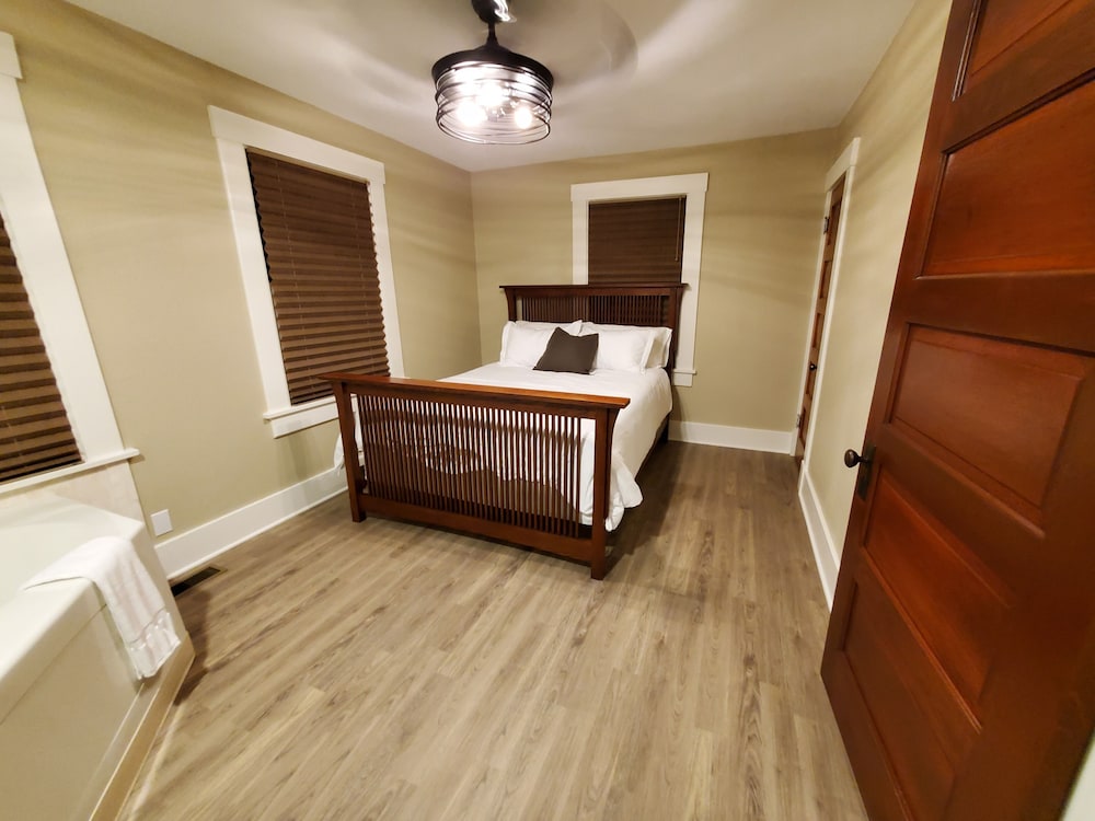Sycamore Springs - photo 2