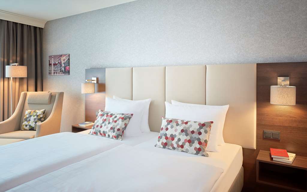 Dorint Hotel Dortmund - Sample guest room
