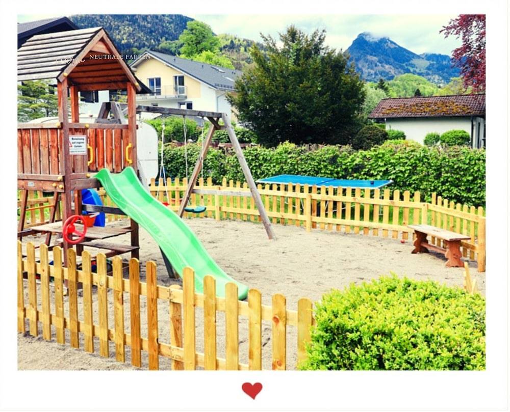 Children's play area - outdoor