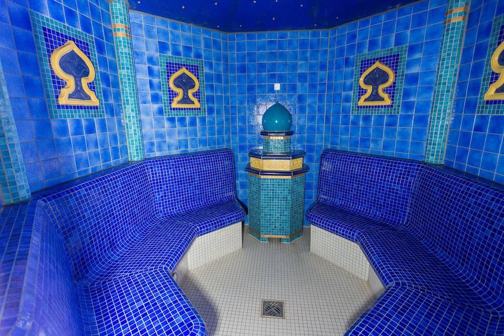 Steam room