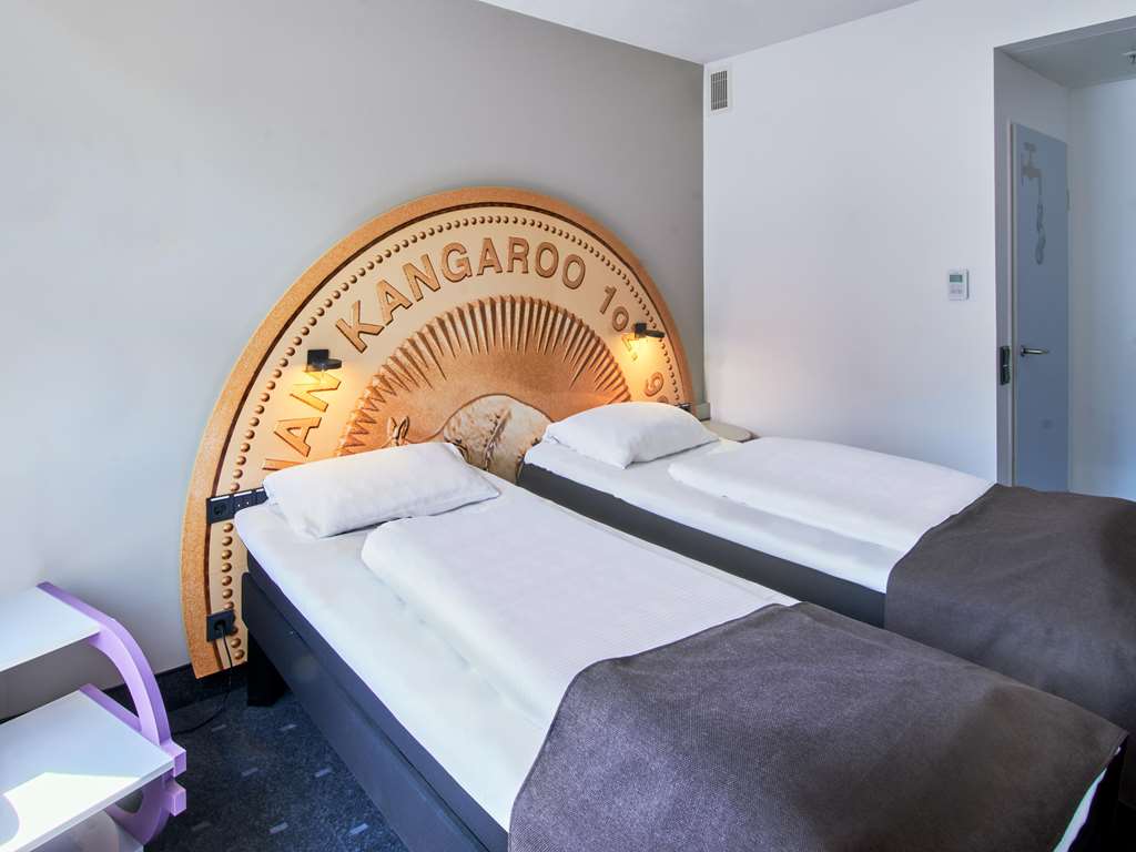 Guest room