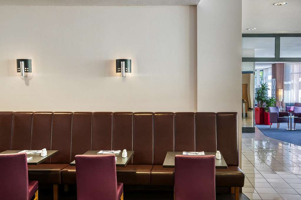 IntercityHotel Freiburg, Germany - Restaurant
