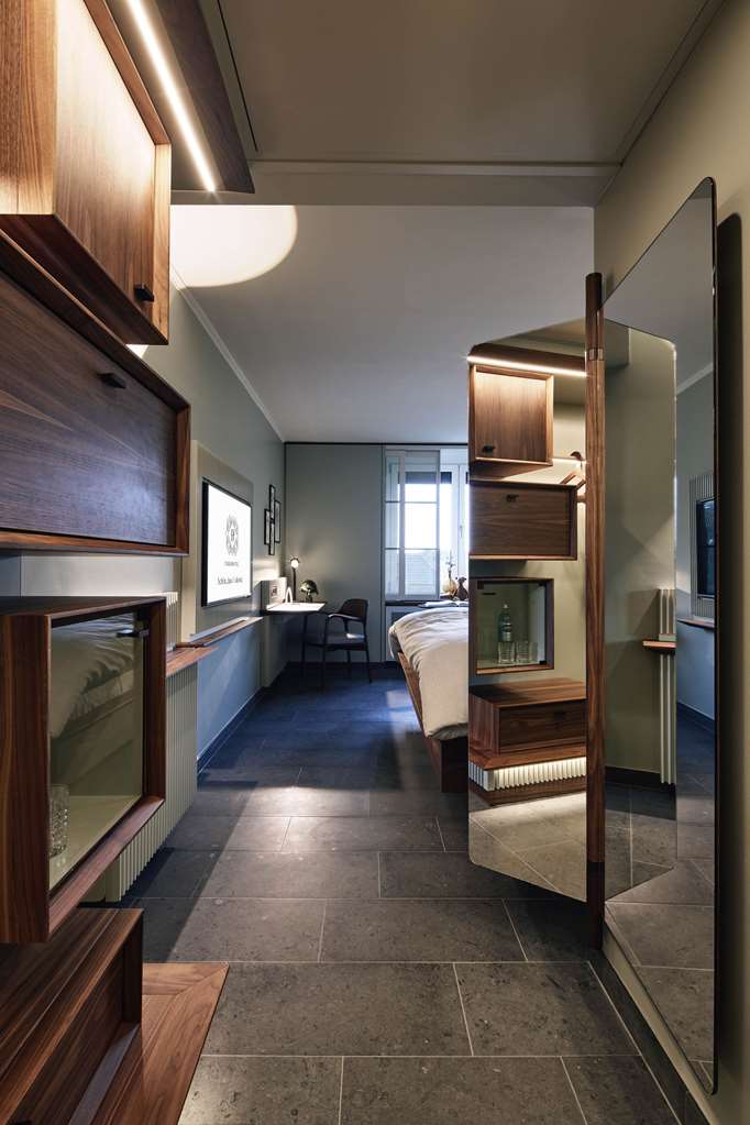 Preferred Plus Room