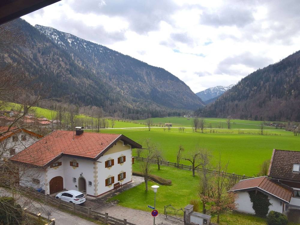 Bavarian Alpine Hideaway