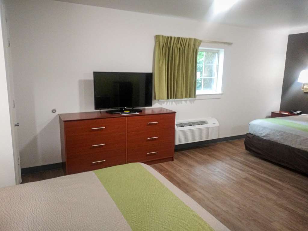 Studio 6 Hampton VA Langley AFB Area - photo 2