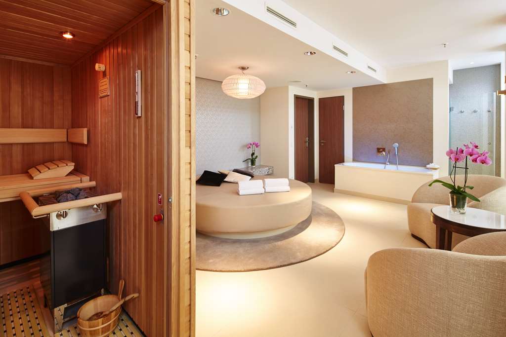 Steigenberger Hotel Am Kanzleramt, Berlin, Germany - SPA Suite sauna