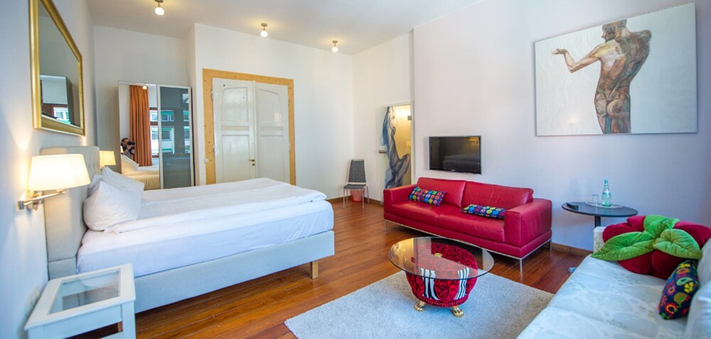 Guestroom